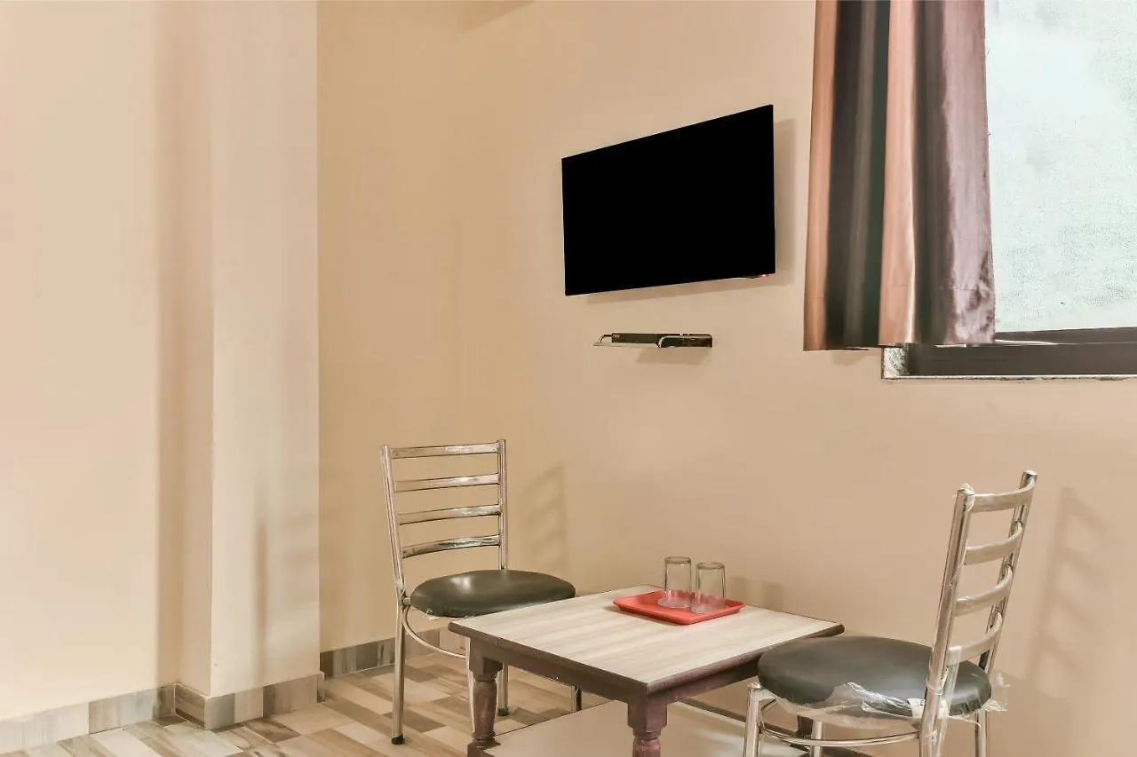 Oyo Hotel Clink New Delhi