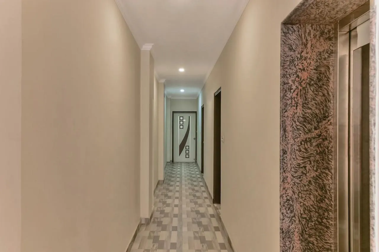 Oyo Hotel Clink New Delhi